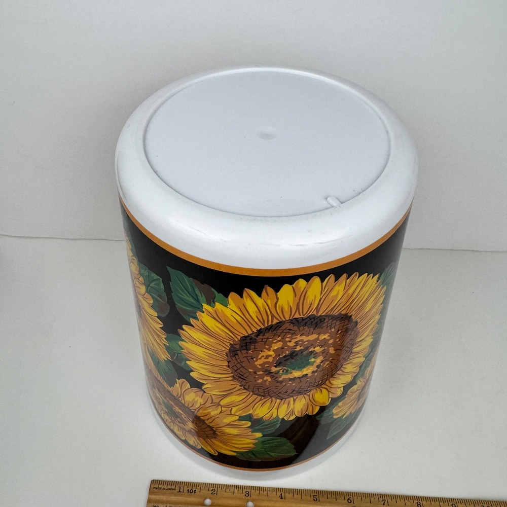 Rare Vtg Plastic Round Sunflower Garbage Can Bathroom Bedroom Grunge White Black - Picture 8 of 10